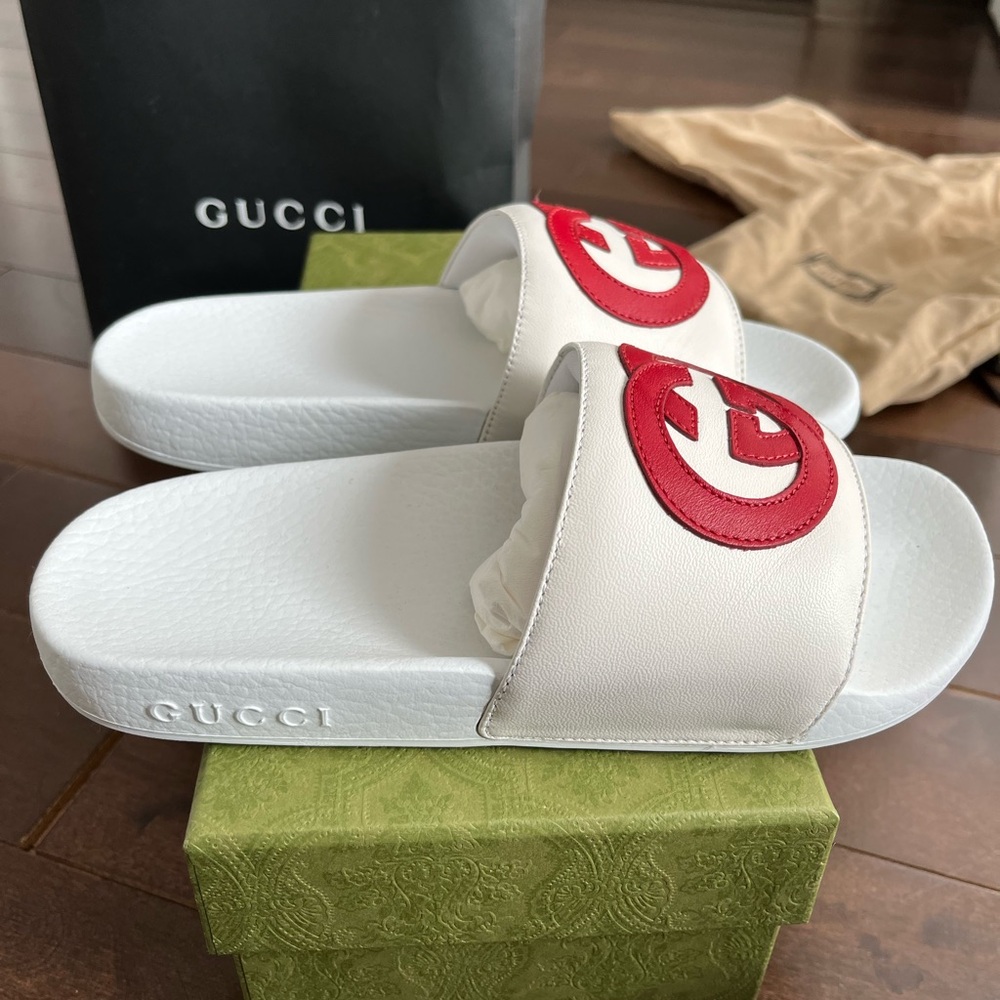 Gucci slides